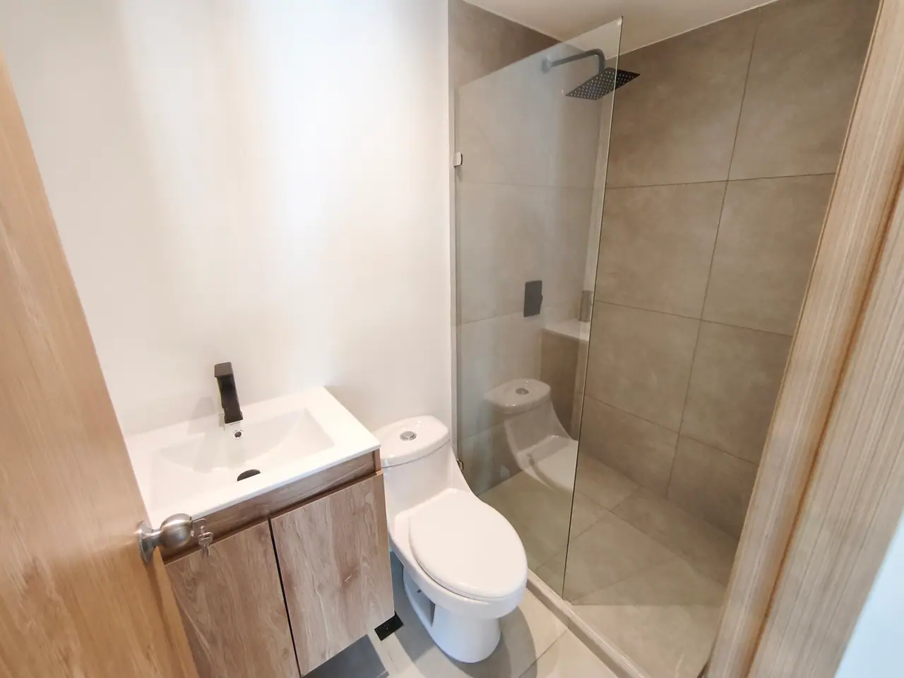 Apartamento en Arriendo Reflex Living, Reflex Living , Sabaneta  - foto 4
