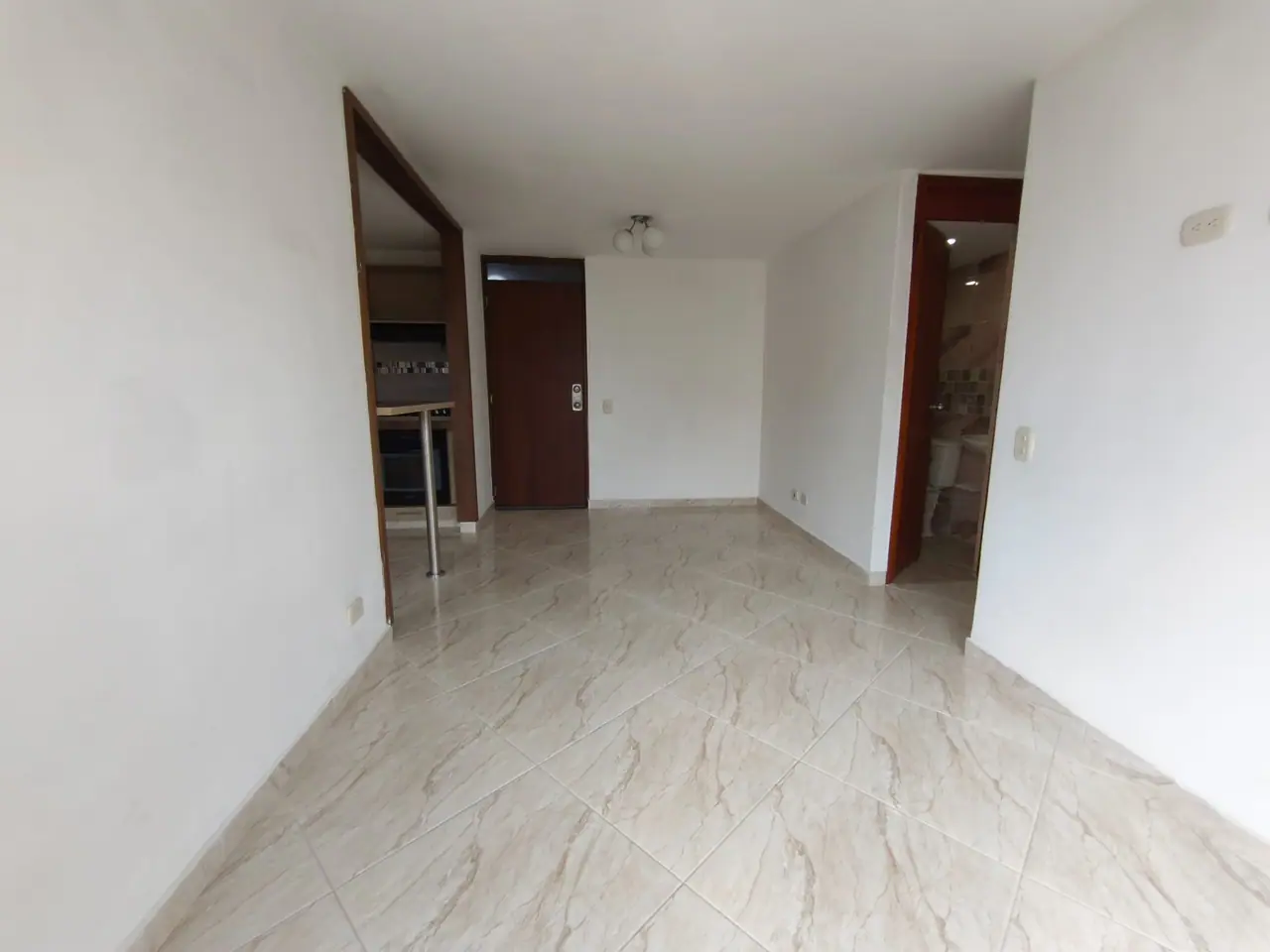 Apartamento en Venta en urbanización Florence , Urbanización Florence , Medellín - foto 4