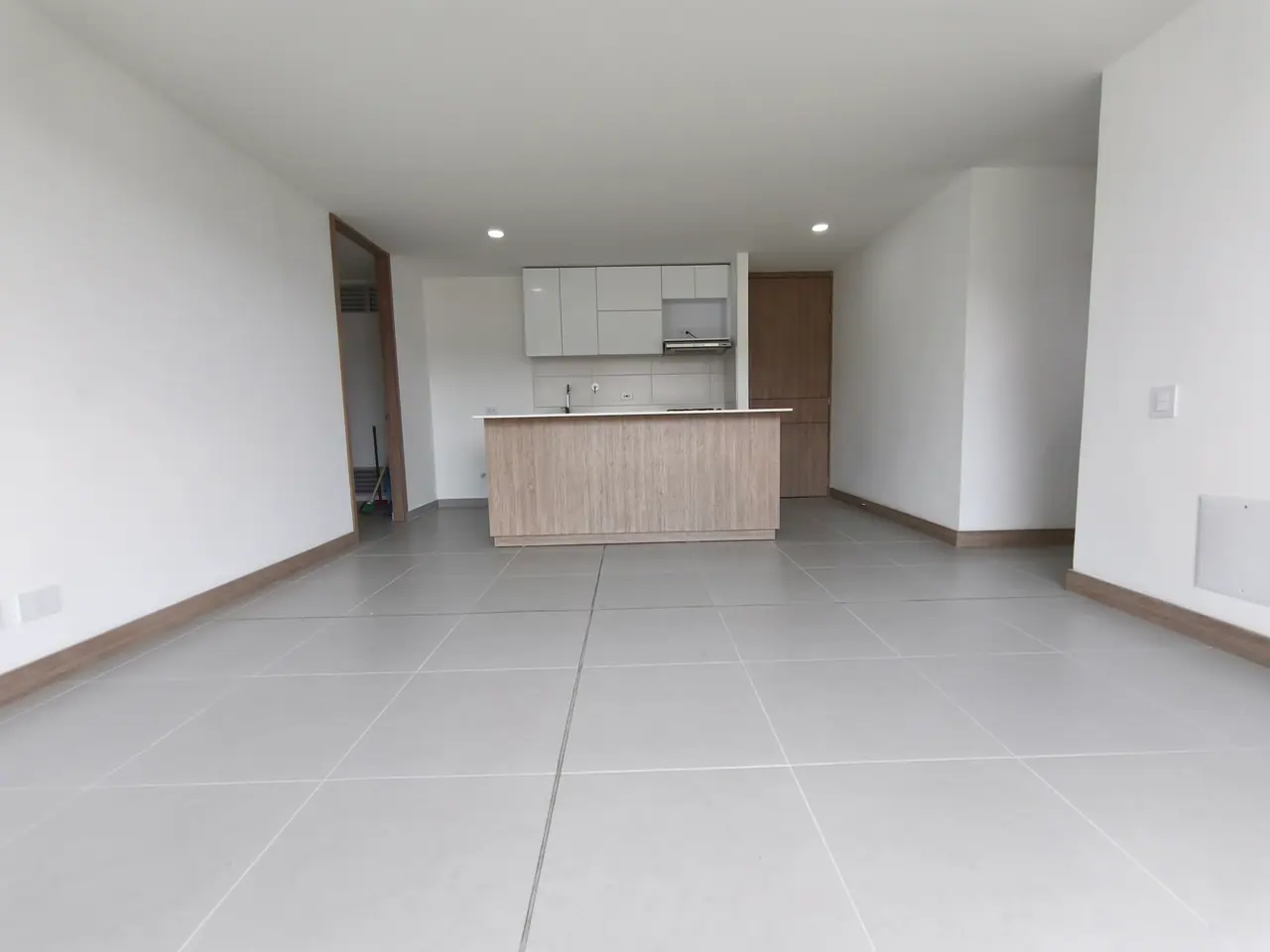 Apartamento en Arriendo en Nido Apartamento, Nido Apartamentos , Sabaneta - foto 4
