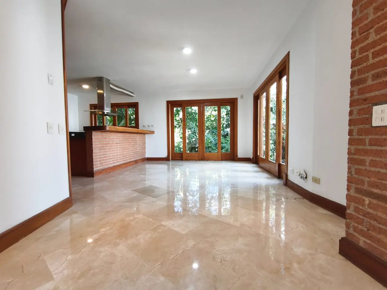 Arriendo Casa Duplex en la Loma del Chocho, Loma del Chocho, Envigado - foto 2