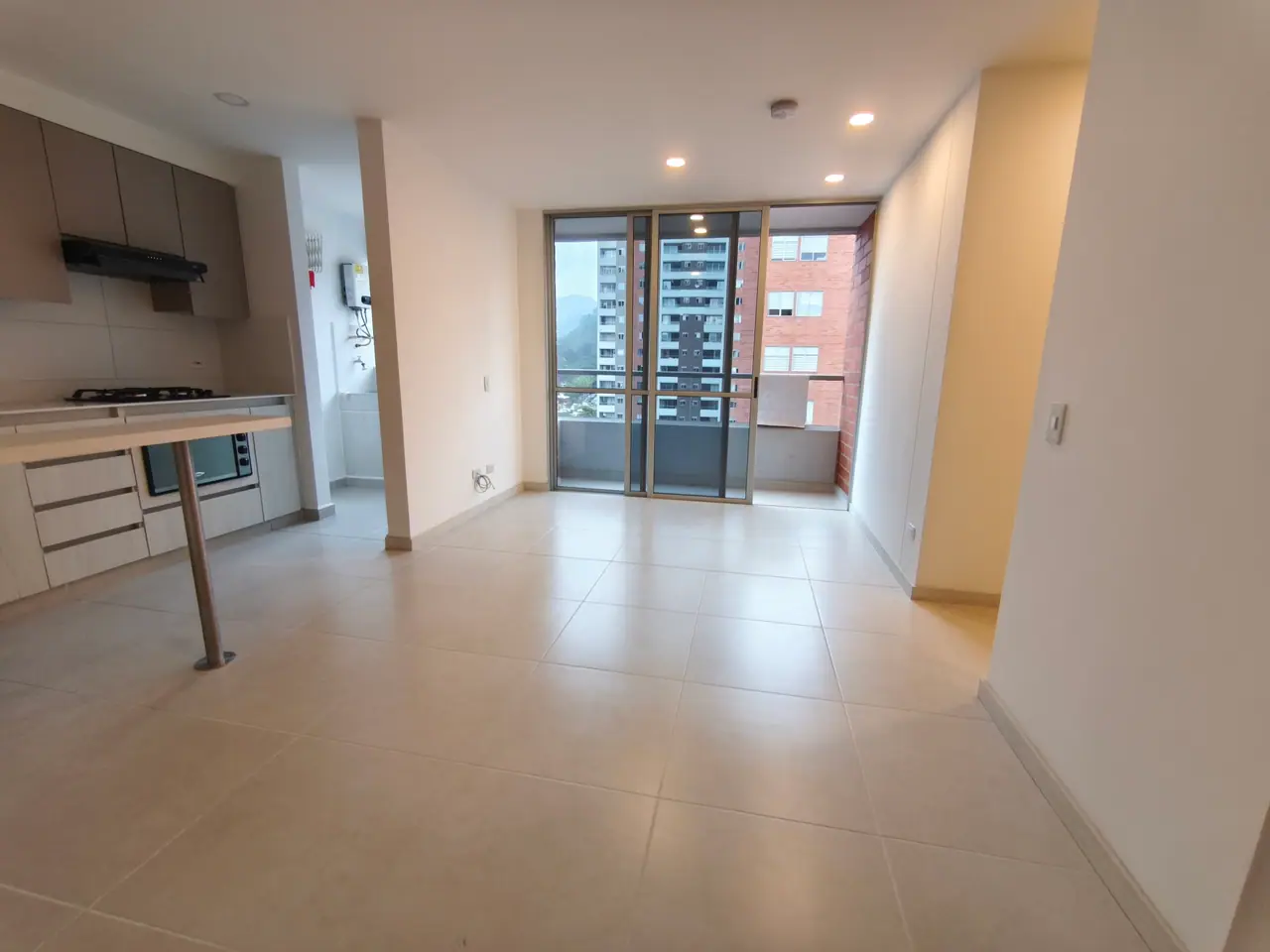 Apartamento en Arriendo en Vivare, Vivare Plaza Residencial, Sabaneta - foto 2