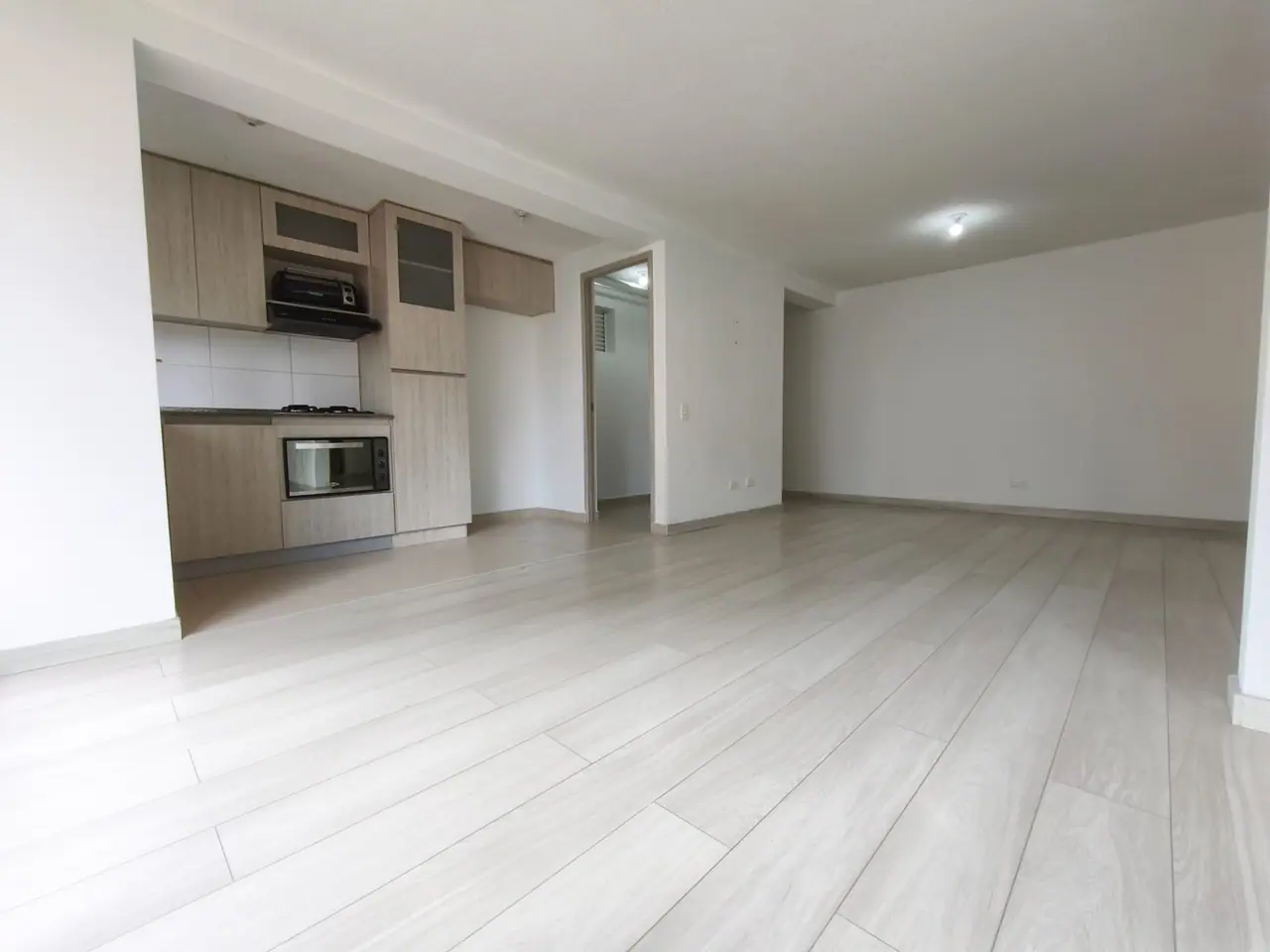 Apartamento en Arriendo , Amonte Apartamentos, Sabaneta  - foto 3