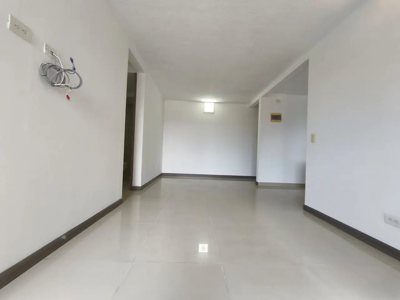 Arriendo Apartamento Grande al Lado del Centro Comercial Mayorca, Torres de Mayorca, Sabaneta - foto 3