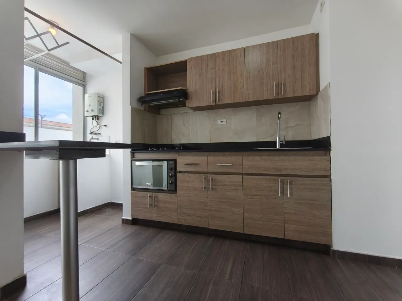Apartamento Grande en Arriendo Zona Plana en Sabaneta, Manzana Once , Sabaneta - foto 5