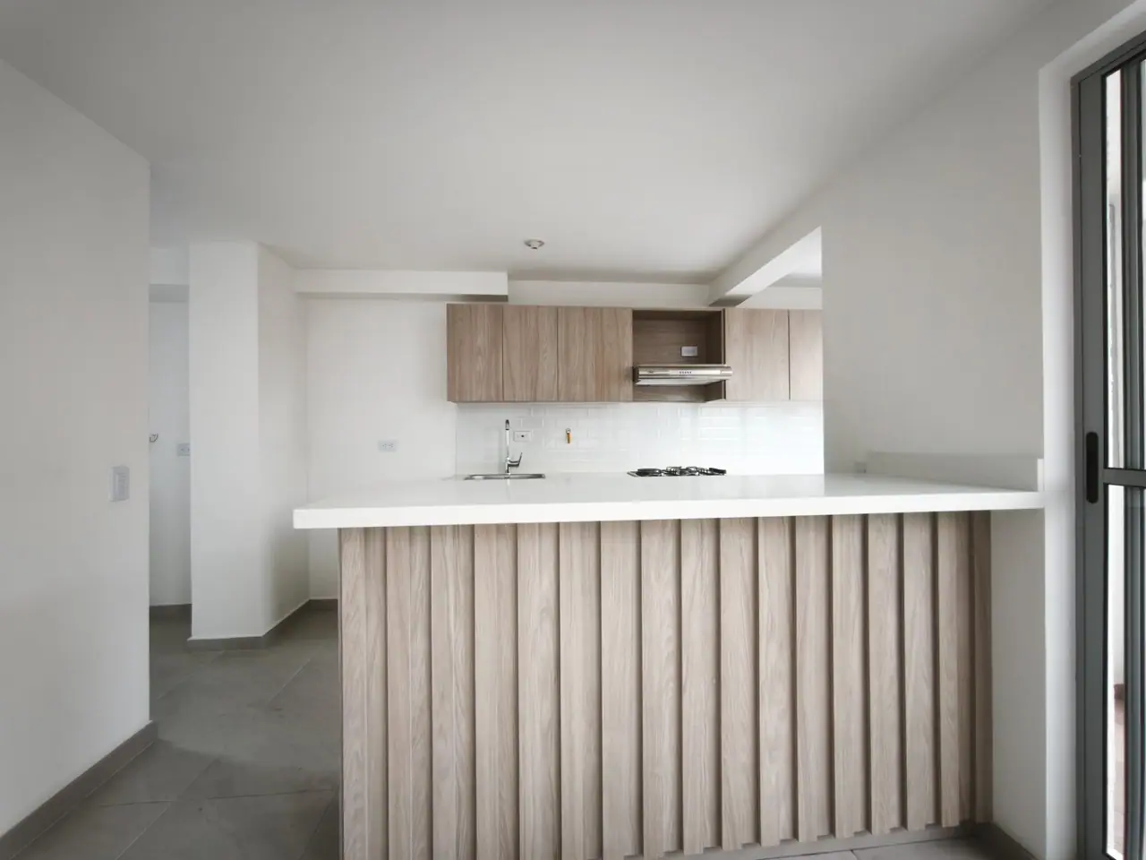 Arriendo Apartamento Nuevo para Estrenar Piso bajo en la Cuenca en Envigado, Guatapurí Apartamentos, Envigado - foto 4