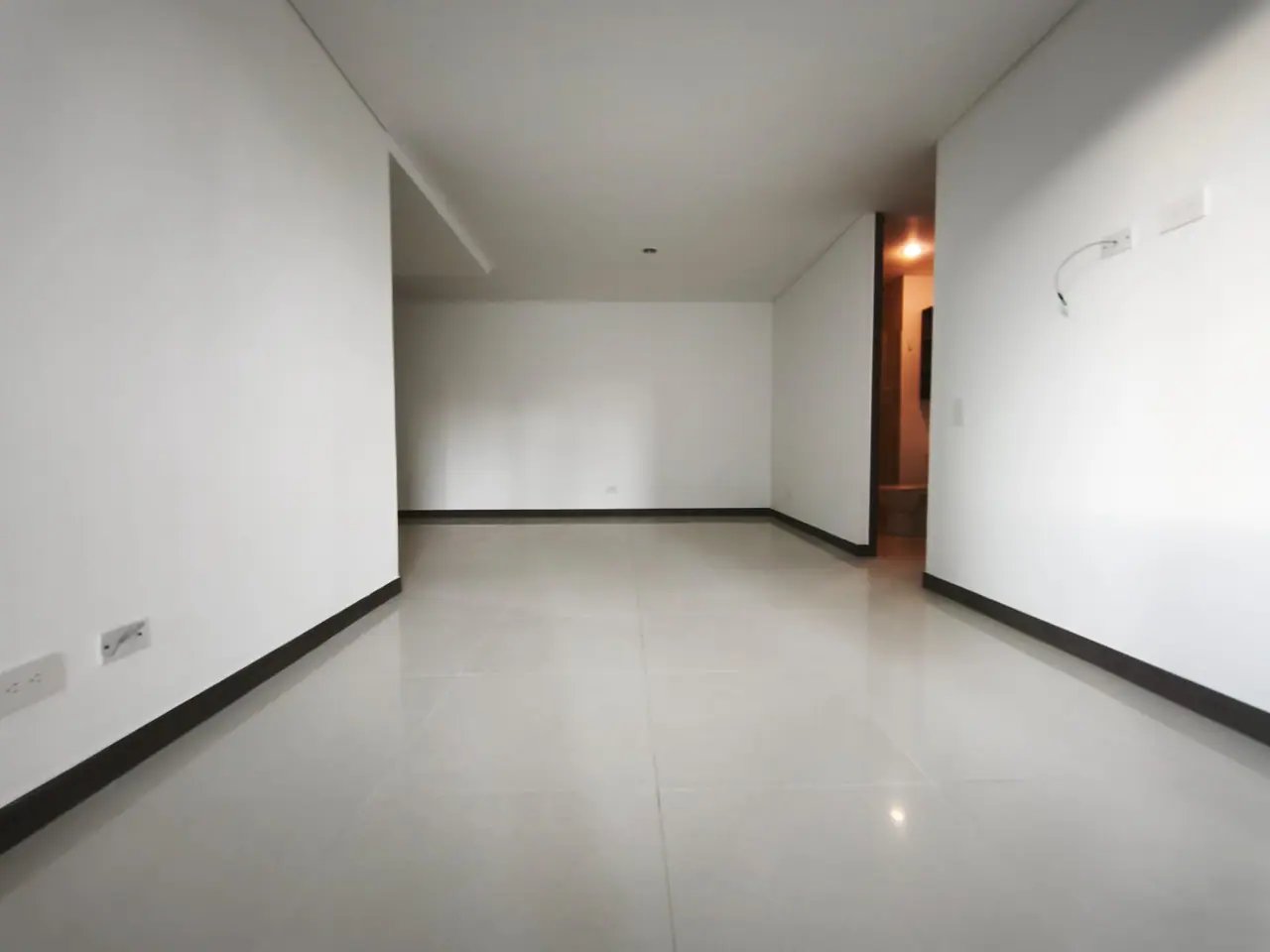 Arriendo Apartamento Grande en Aves Maria, Messantia , Sabaneta - foto 3