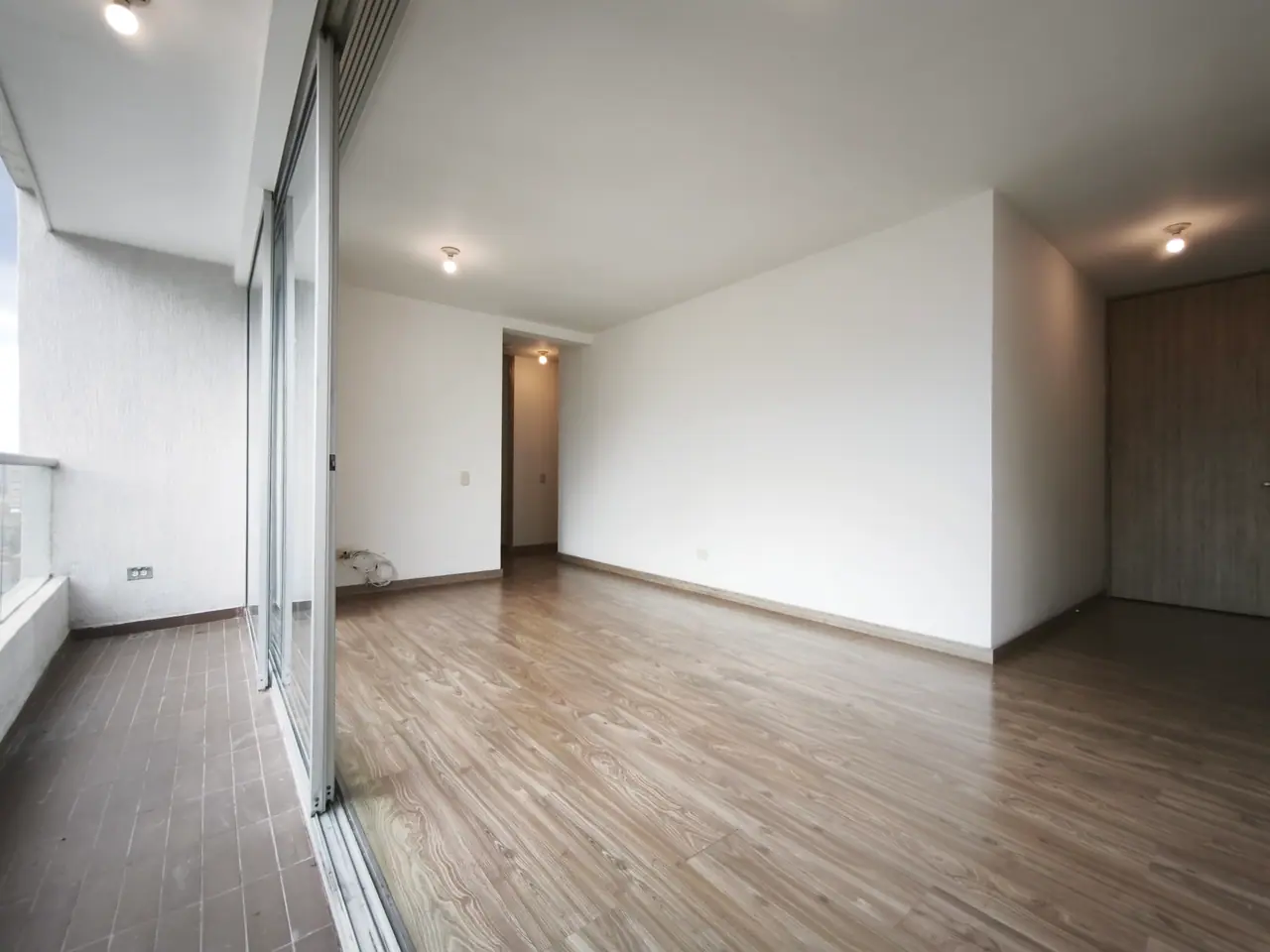 Vistas increíbles y espacio de sobra! Espectacular apartamento en piso alto, Manzana Once, Manzana Once, Sabaneta  - foto 2
