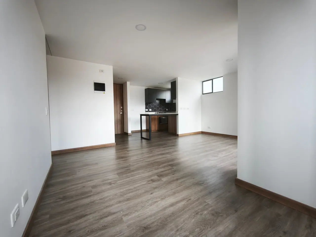 Lindo Apartamento en Arriendo en Civita: Piso Alto, 67m², 2 Hab (Envigado), Civita Apartamento, Envigado  - foto 4