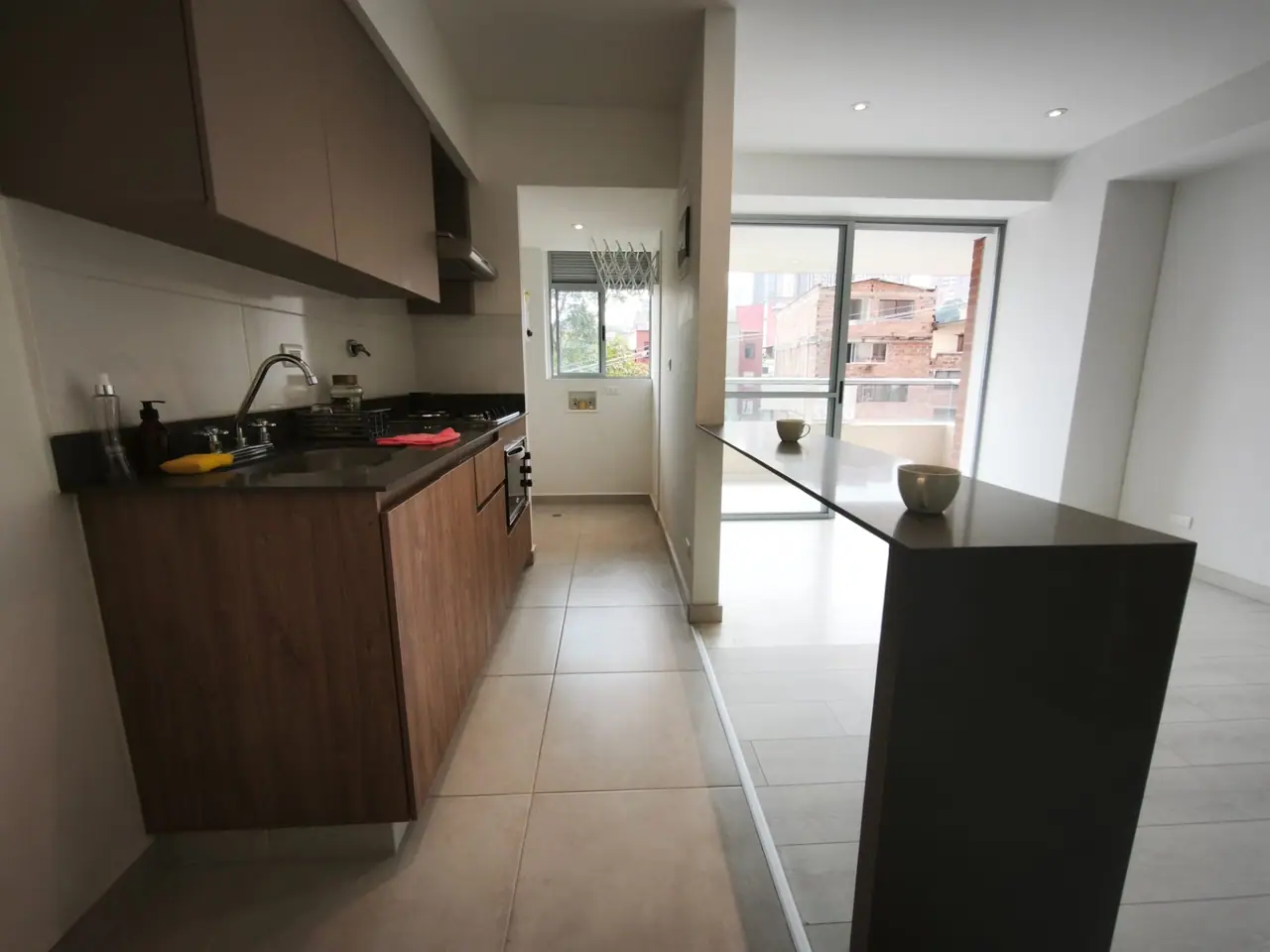 Tu nuevo hogar en Ciudad del Bosque 2! Apartamento moderno con vista verde en Sabaneta." Piso Bajo , Ciudad del Bosque 2, Sabaneta - foto 4