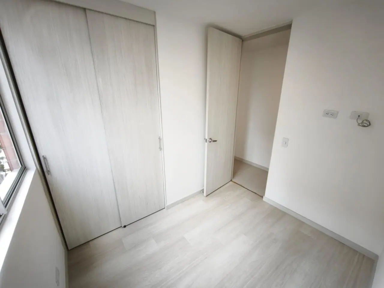 ¡Vive en Vivaré Sabaneta! Apartamento moderno, iluminado y listo para habitar, Vivare Plaza, Sabaneta - foto 5